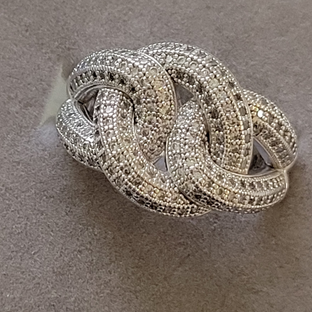 Lafonn sterling silver with cubic zirconia knot ring size 7
